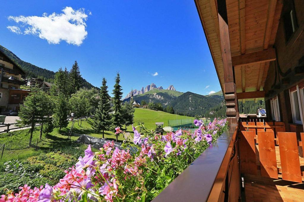 Hotel Alpe Canazei Oda fotoğraf